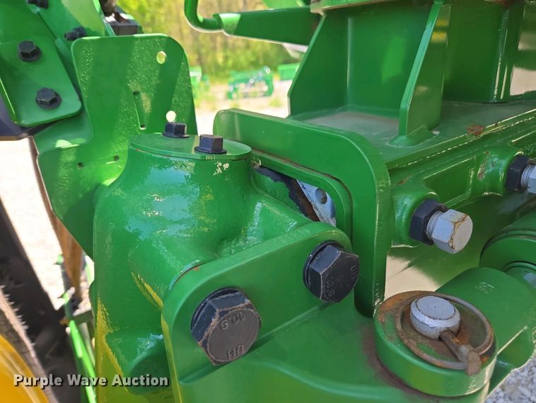 image for item DW1912 2021 John Deere R4023 sprayer