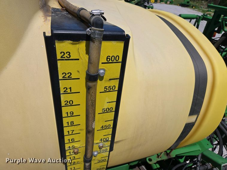 image for item DW1912 2021 John Deere R4023 sprayer