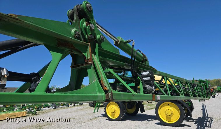 image for item DW1912 2021 John Deere R4023 sprayer
