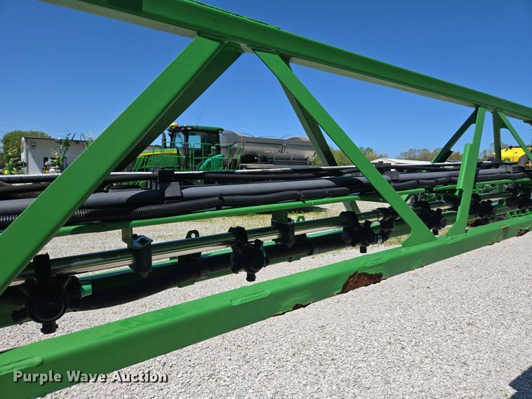 image for item DW1912 2021 John Deere R4023 sprayer