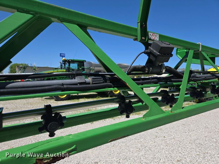 image for item DW1912 2021 John Deere R4023 sprayer
