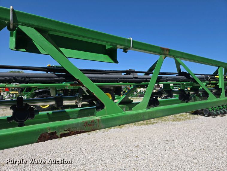 image for item DW1912 2021 John Deere R4023 sprayer