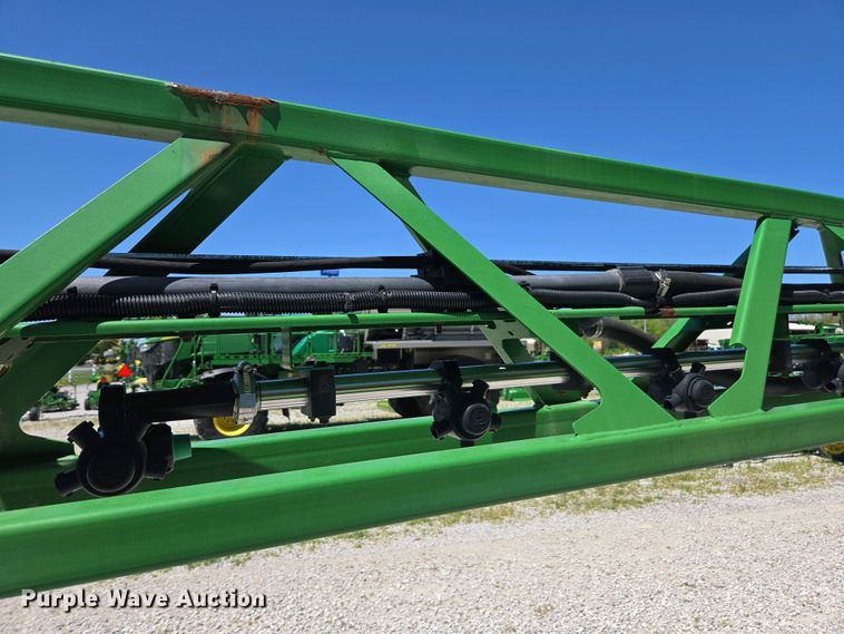 image for item DW1912 2021 John Deere R4023 sprayer