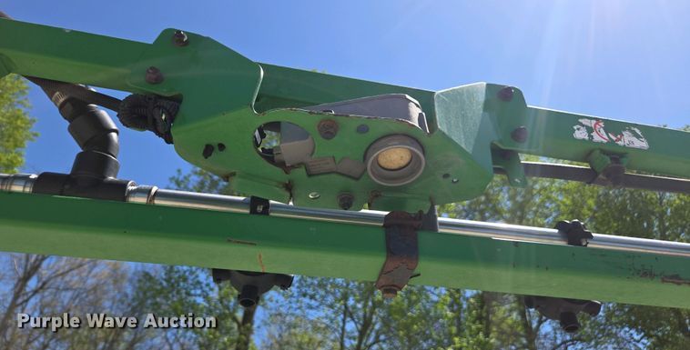 image for item DW1912 2021 John Deere R4023 sprayer