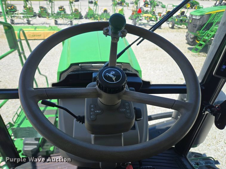 image for item DW1912 2021 John Deere R4023 sprayer