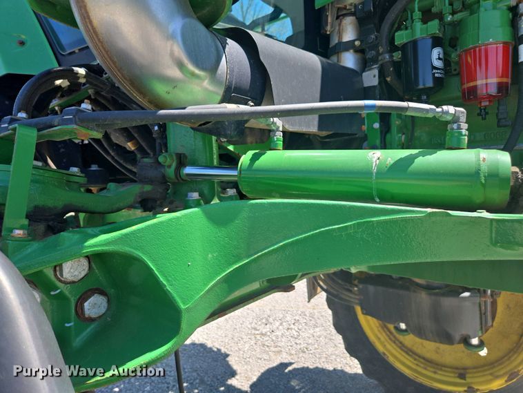 image for item DW1913 2016 John Deere R4030 spreader
