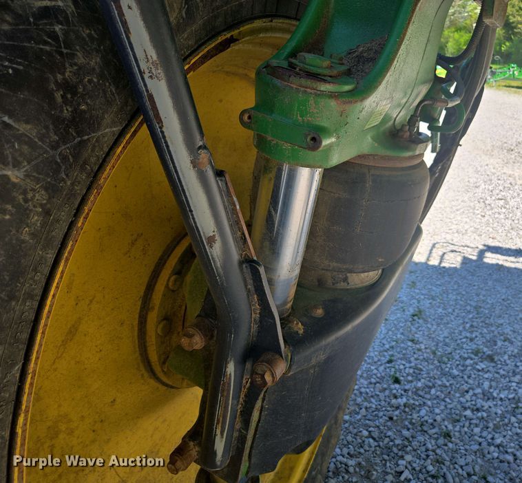 image for item DW1913 2016 John Deere R4030 spreader