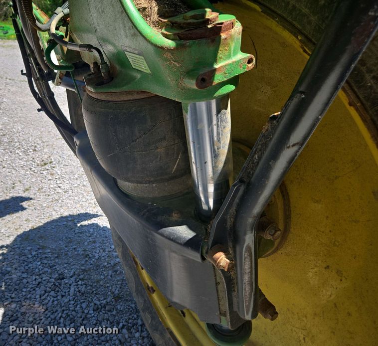 image for item DW1913 2016 John Deere R4030 spreader