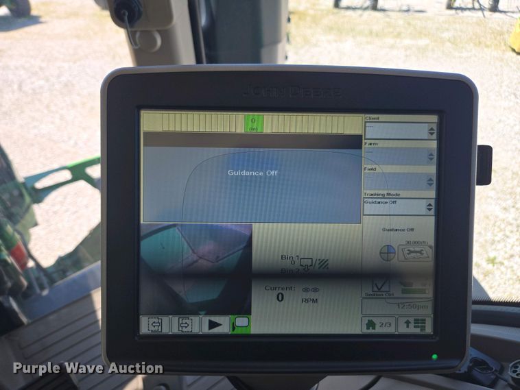 image for item DW1913 2016 John Deere R4030 spreader