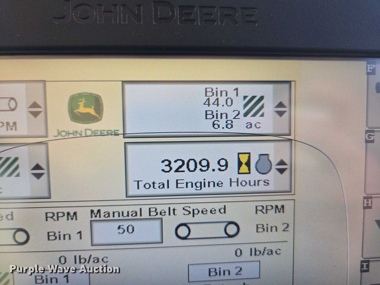 image for item DW1913 2016 John Deere R4030 spreader