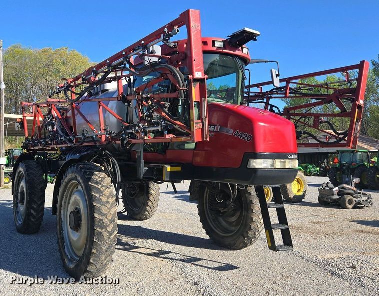 image for item DW1914 2009 Case IH Patriot 4420 sprayer