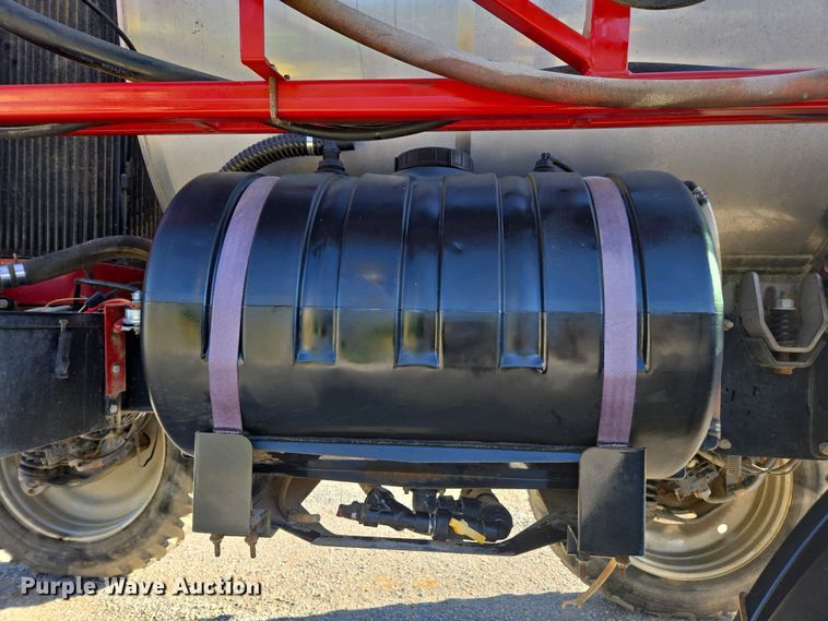 image for item DW1914 2009 Case IH Patriot 4420 sprayer