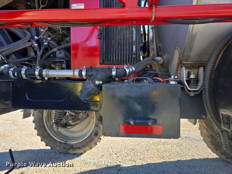 image for item DW1914 2009 Case IH Patriot 4420 sprayer