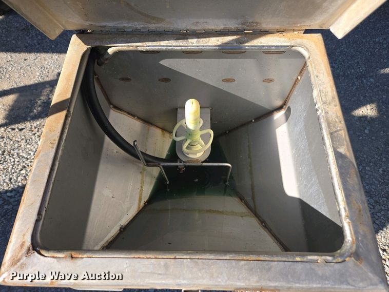 image for item DW1914 2009 Case IH Patriot 4420 sprayer