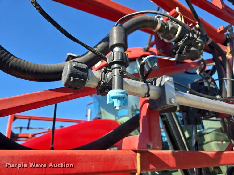 image for item DW1914 2009 Case IH Patriot 4420 sprayer