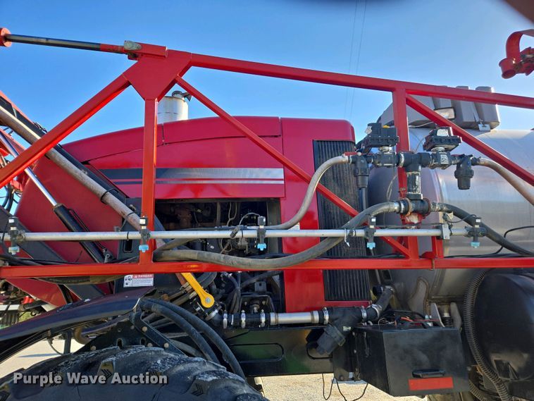 image for item DW1914 2009 Case IH Patriot 4420 sprayer