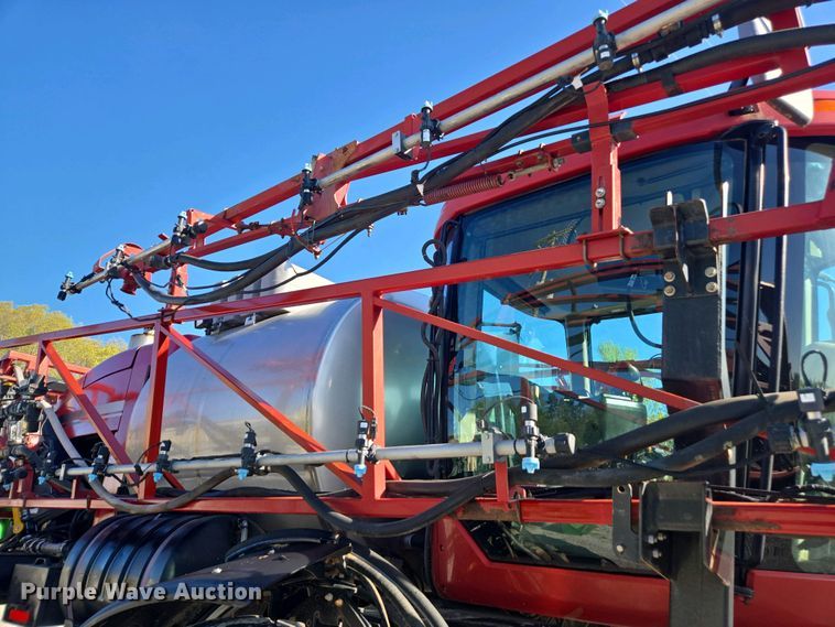 image for item DW1914 2009 Case IH Patriot 4420 sprayer
