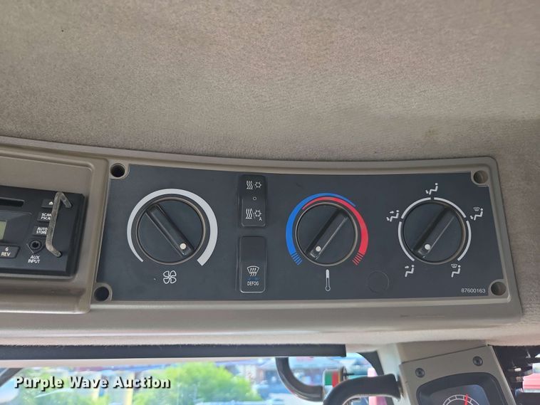 image for item DW1914 2009 Case IH Patriot 4420 sprayer