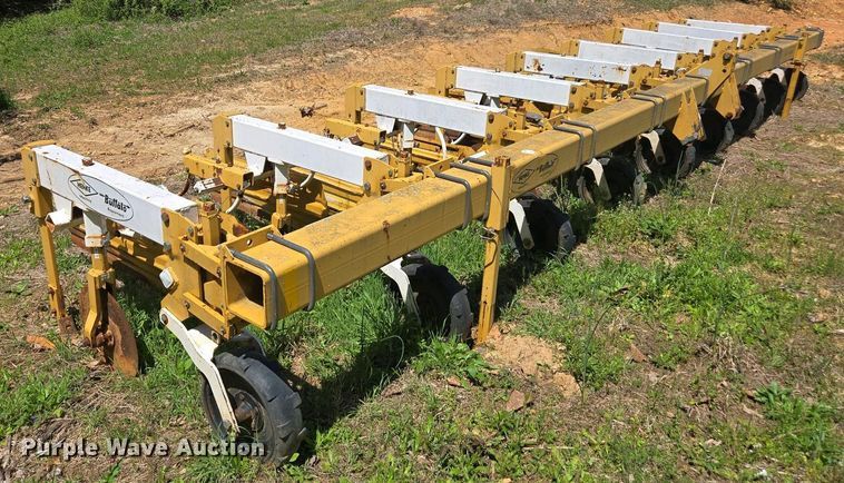 image for item DW1920 Buffalo row crop cultivator