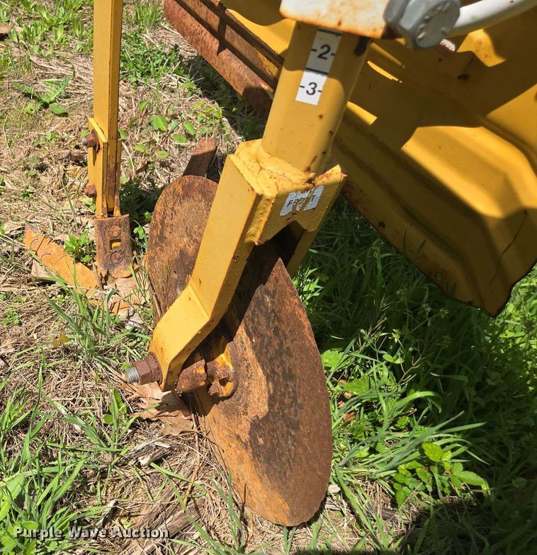 image for item DW1920 Buffalo row crop cultivator