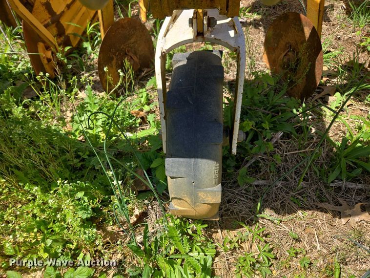 image for item DW1920 Buffalo row crop cultivator