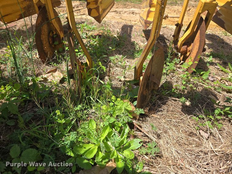 image for item DW1920 Buffalo row crop cultivator