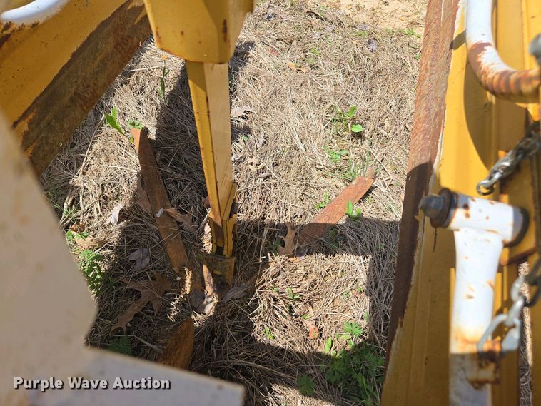 image for item DW1920 Buffalo row crop cultivator