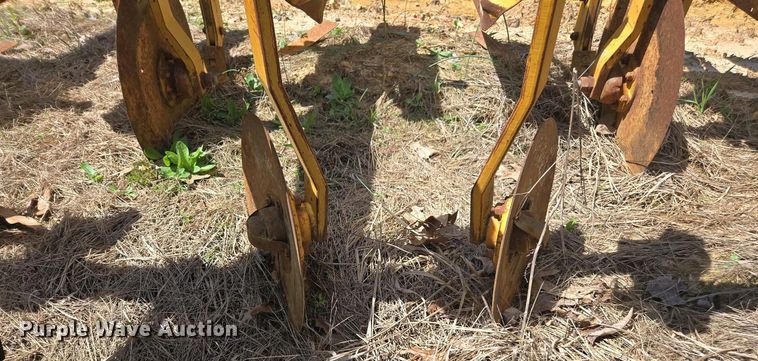 image for item DW1920 Buffalo row crop cultivator