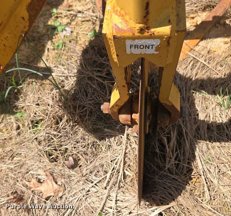 image for item DW1920 Buffalo row crop cultivator