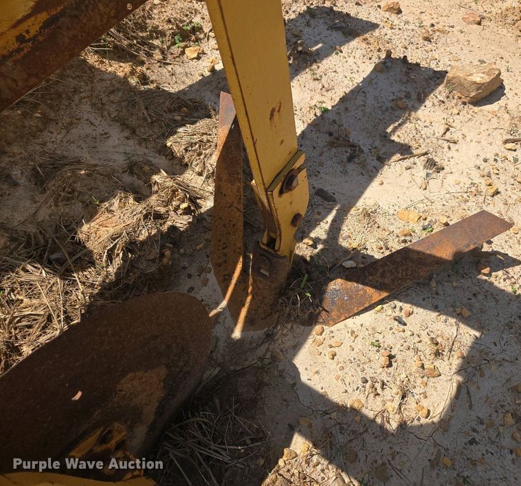 image for item DW1920 Buffalo row crop cultivator