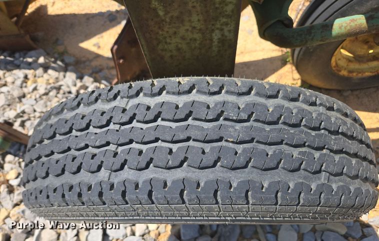 image for item DW1922 John Deere 2350-24 six bottom plow