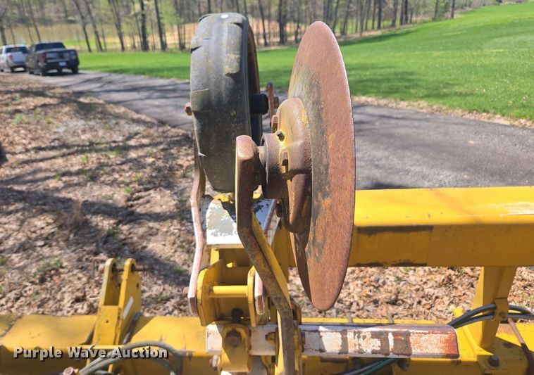 image for item DW1923 Buffalo row crop cultivator