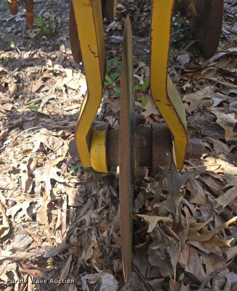 image for item DW1923 Buffalo row crop cultivator