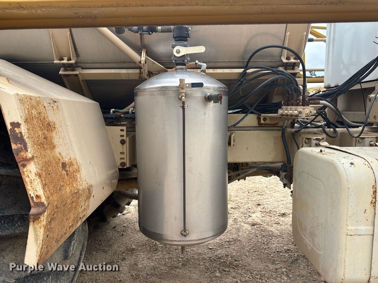 image for item DY2462 Tyler Titan 4300 sprayer