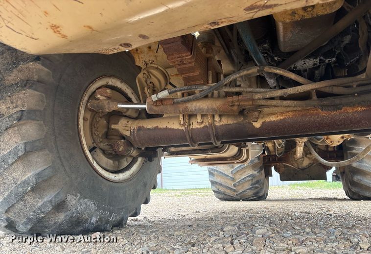 image for item DY2462 Tyler Titan 4300 sprayer