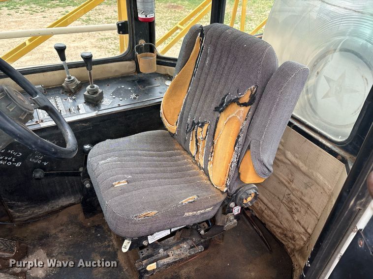 image for item DY2462 Tyler Titan 4300 sprayer