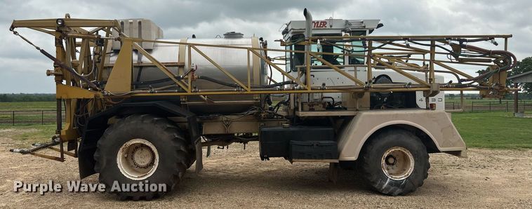 image for item DY2463 Tyler Titan 4330 sprayer