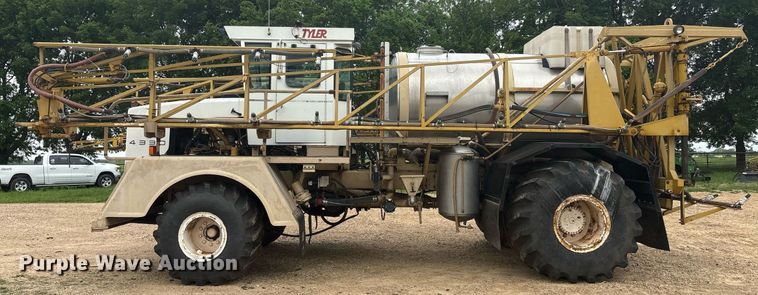 image for item DY2463 Tyler Titan 4330 sprayer