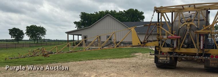 image for item DY2463 Tyler Titan 4330 sprayer