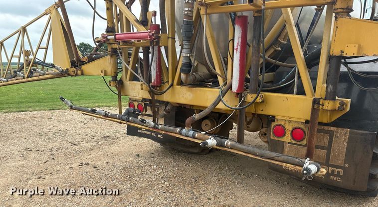 image for item DY2463 Tyler Titan 4330 sprayer