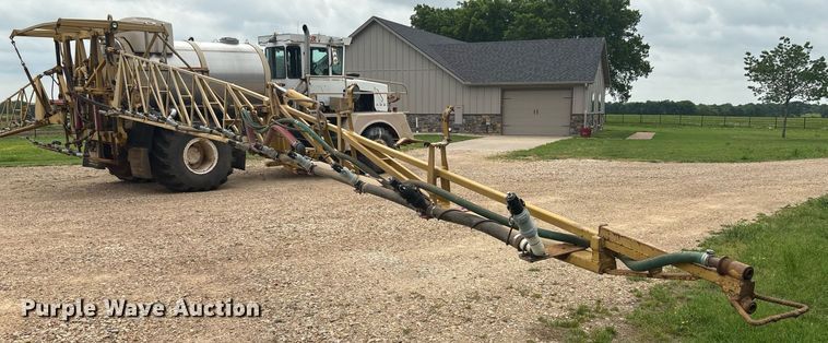 image for item DY2463 Tyler Titan 4330 sprayer