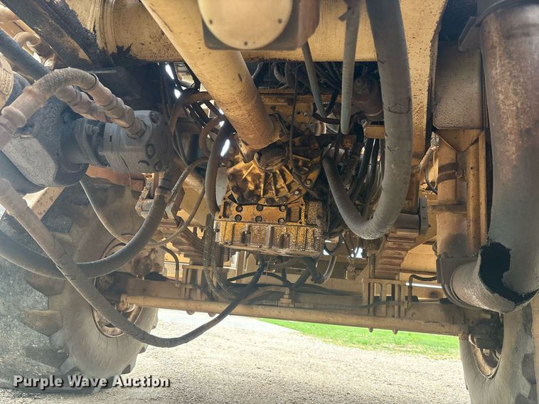 image for item DY2463 Tyler Titan 4330 sprayer