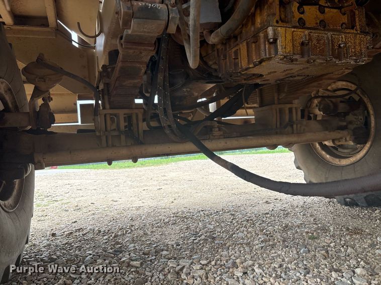 image for item DY2463 Tyler Titan 4330 sprayer