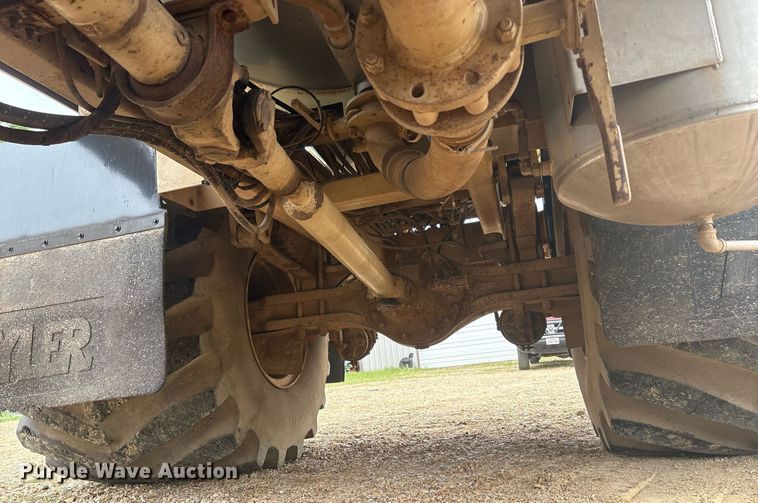 image for item DY2463 Tyler Titan 4330 sprayer