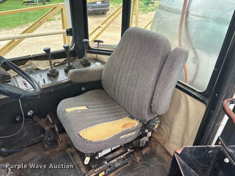 image for item DY2463 Tyler Titan 4330 sprayer