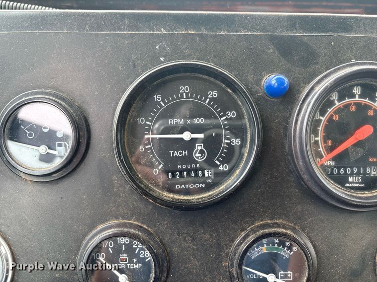 image for item DY2463 Tyler Titan 4330 sprayer