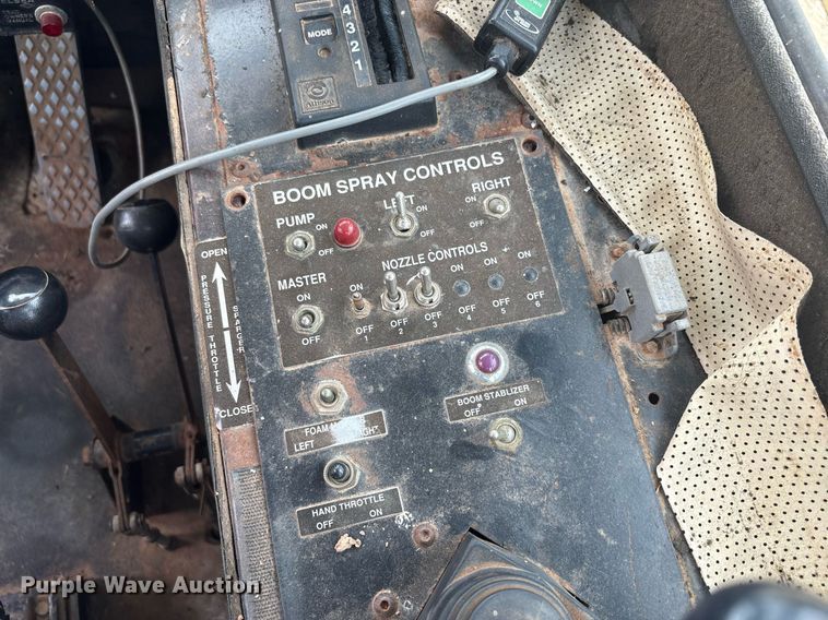 image for item DY2463 Tyler Titan 4330 sprayer