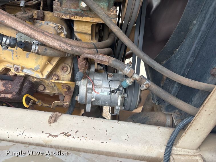 image for item DY2463 Tyler Titan 4330 sprayer