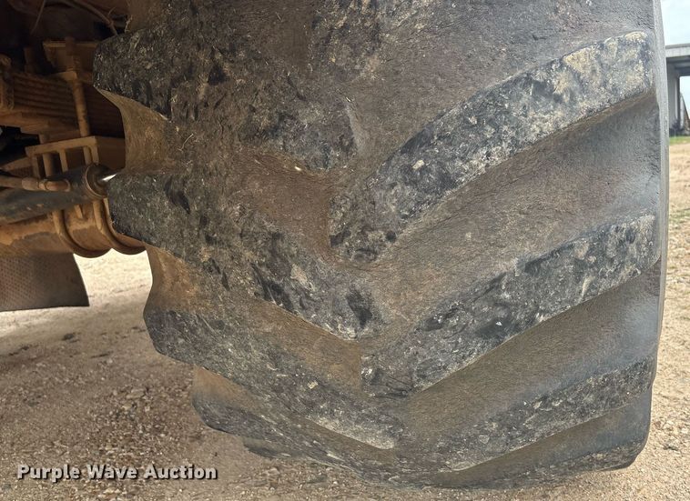 image for item DY2463 Tyler Titan 4330 sprayer