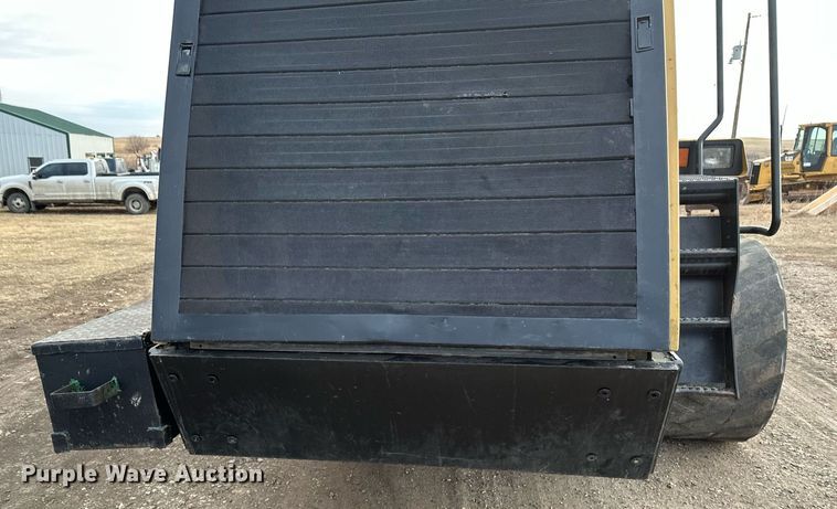 image for item EC2373 1994 Caterpillar  Challenger 85C  tractor